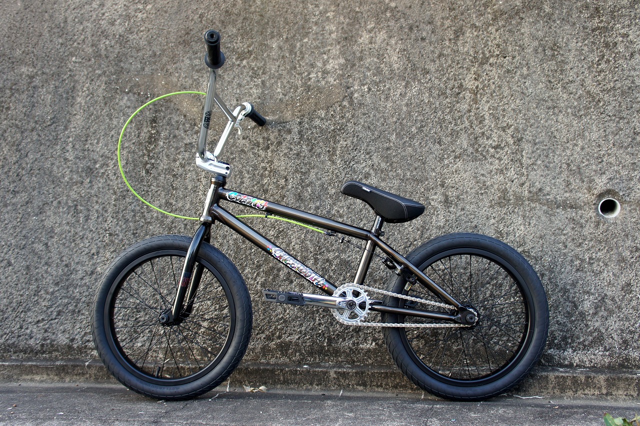 COLONY Sweet Tooth Bike 18インチ |BMX通販ならヴァンチョウバイク